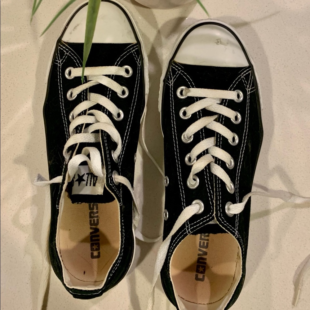 Converse Chuck Taylors - Black